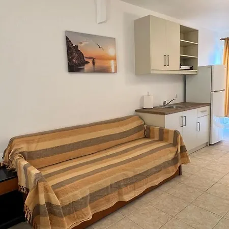 Sisamis Pigadia Apartamento